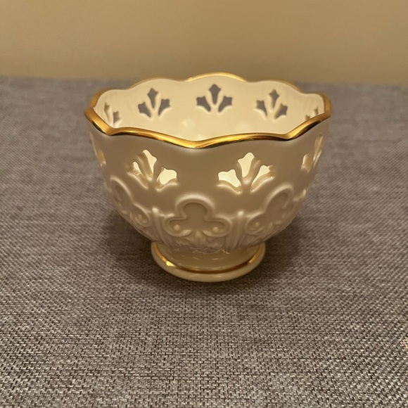 Lenox Bowl Gold Trim